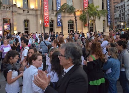 En Córdoba habrá cese de actividades de distintos rubros este jueves 10 de abril