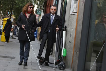 En la ciudad de Madrid hay numerosos obstáculos que las personas con discapacidad tienen que sortear, por ello Willy Ruiz desarrolló Mapcesible, una especie de trip advisor de la movilidad reducida.