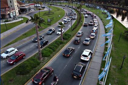 En la ciudad de Tigre la protesta se realizó con una caravana de vehículos