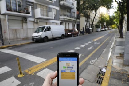 En la calle Billinghurst al 200 la contaminación sonora bajó un 32% durante la cuarentena respecto a los valores habituales