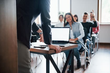 En la clase blanquearon su relación