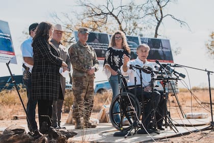 En la conferencia de prensa realizada en Eagle Pass, el gobernador de Texas anunció sus nuevas medidas en la lucha contra la crisis migratoria
