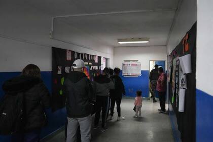 En la escuela N° 11 de Lomas de Zamora hubo algunas demoras