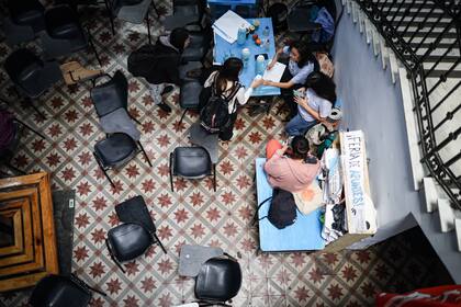 En la Facultad de Psicología de la UBA, las clases se desarrollaron fuera de la sede