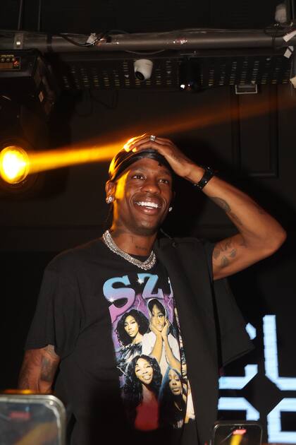 En la fiesta participaron 400 invitados de lujo y se llevó adelante en “100 Buenos Aires”. El rapero estadounidense hizo vibrar a los presentes con sus éxitos