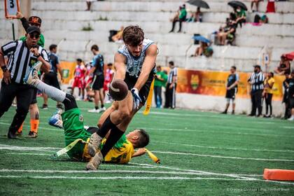 En la final del Sudamericano 2022, el equipo argentino de fútbol americano se midió con el de Brasil