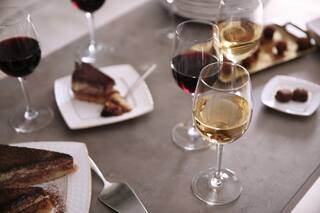 Vinos de postres: cuáles son y cómo acompañarlos