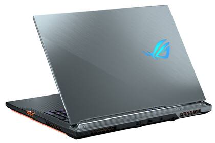 En la imagen se aprecian las salidas de aire para los coolers de la ROG Strix Scar III de Asus