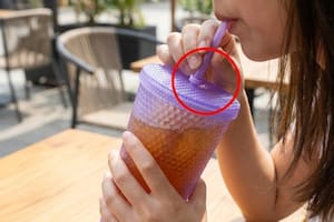 La verdadera función del anillo en las pajillas de los vasos