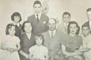 “Las calles se partían y brotaba agua caliente mientras mamá nos abrazaba”