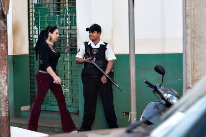 En la localidad de Pedro Juan Caballero es común la presencia de fuerzas de seguridad y personal de agencias privadas