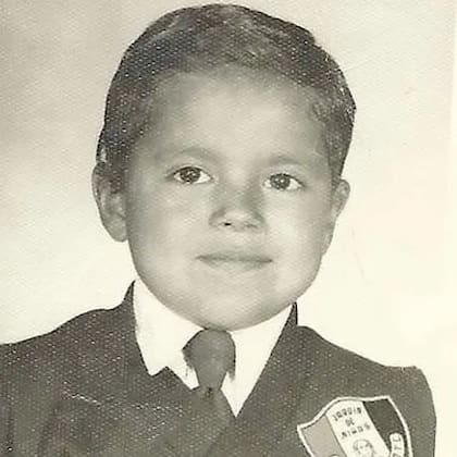 En la niñez, Quiñones-Hinojosa llegó a sufrir por falta de servicios básicos como agua potable y luz