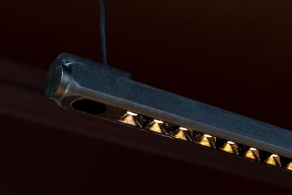 En la nueva línea Nambu, las celdas ópticas optimizan el confort visual y reducen los deslumbramientos.