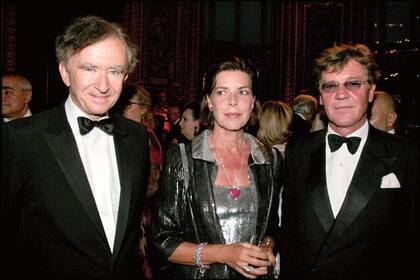 En la Opera Garnier, luego de ver La Traviata, junto con Carolina de Mónaco y el príncipe Ernst de Hannover, en 2007.  