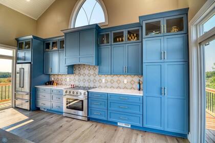 En la parte de afuera la iglesia mantiene su fachada, pero en el interior se adaptó a diseños de lujo de la modernidad