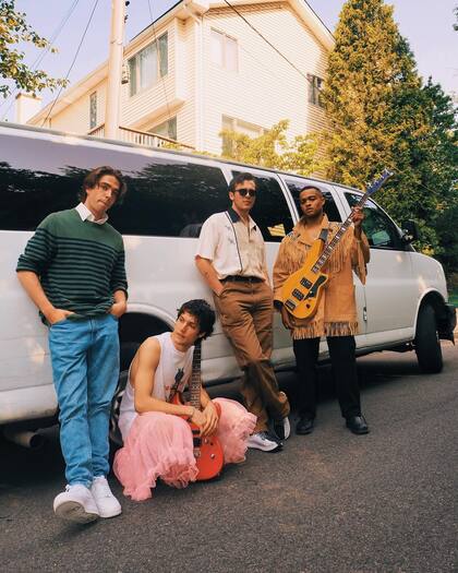 En la película If that mockingbird don't sing, Juan comparte elenco con Kevin Corrigan (Foto: Instagram @juanteisaire / pitanzaphoto)