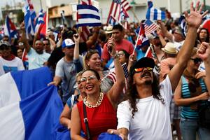 La advertencia de Trump sobre el régimen de Cuba que los migrantes en Florida siguen de cerca