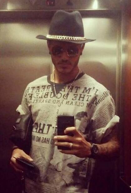 En la platea femenina lo describen como un bombón