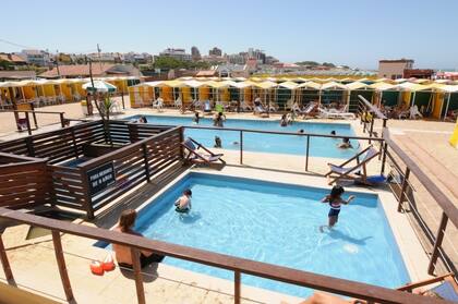 En la playa, no hay nada como tener la propia sombrilla o carpa