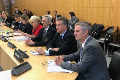 En la presentación del trabajo sobre políticas agrícolas en París