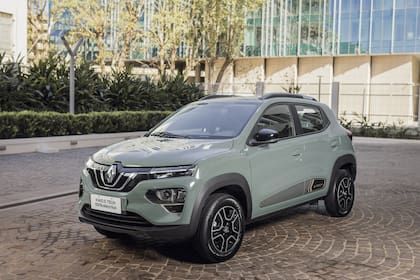 En la primera licitación Renault se anotó con 77 unidades del Kwid E-Tech 100% eléctrico