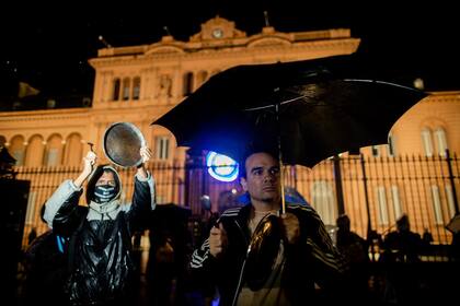 En la protesta, no hubo ningún concientizador de la Ciudad, sino que solo estaban los guardias encargados de la seguridad de la Casa Rosada. Foto: Tomás Cuesta