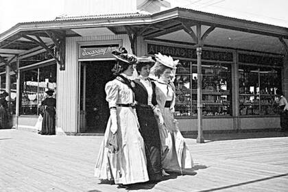 En la rambla de Mar del Plata