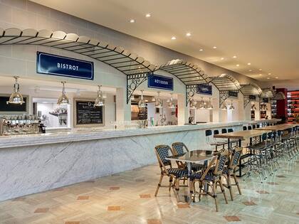 En la sección de delicatessen de este food hall de lujo podés encontrar los productos de Haagen-Dazs, ideales para stockear el freezer