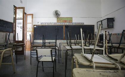 En la segunda jornada de paro, la inactividad fue total en las escuelas de La Plata