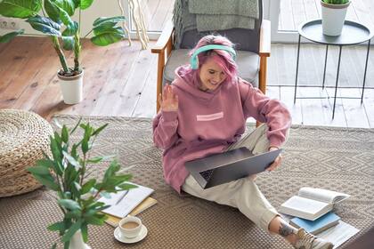 En la tienda en línea se pueden encontrar muchas ofertas similares a las que ofrecen las tiendas y algunas especiales “por menos de U$S10″