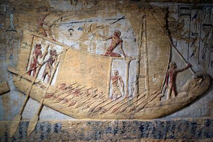 En la tumba hay imágenes del sacerdote Wahtye y su familia