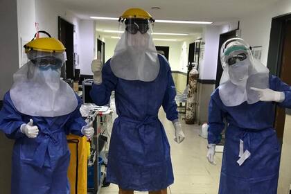 Los trabajadores de la salud, que son los más expuestos, serán uno de los grupos privilegiados en acceder a la vacuna