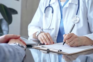 Premian a una app argentina que transcribe consultas médicas y genera historias clínicas