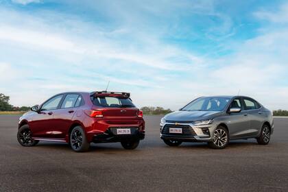 En la versión hatchback, el baúl tiene una capacidad de 303 litros, mientras que la versión sedán la capacidad aumenta a 500 litros