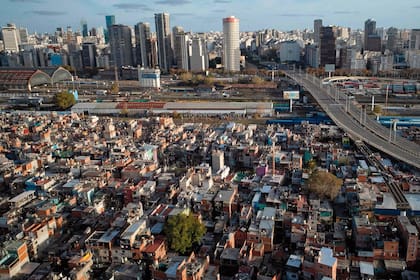 En la Villa 31, en pleno barrio de Retiro, viven unas 45.000 personas