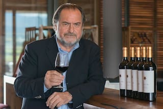 Michel Rolland: cómo descubrió el vino argentino y por qué fue fundamental en el éxito de nuestro Malbec