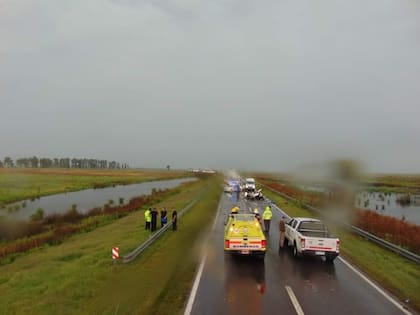 En la zona, a la hora del incidente vial, había una lluvia torrencial