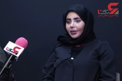 Sahar Tabar, que recibió una condena de 10 años por blasfemia e incitación a la violencia en las redes sociales, fue liberada en medio de la indignación pública que había causado su sentencia