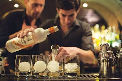En las barras. El vodka de naranja se impone en la coctelería