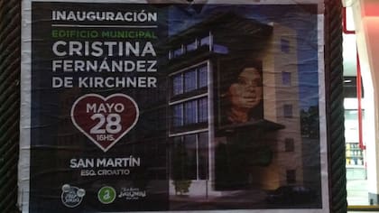 En las calles de Avellaneda se promociona la inauguración del edificio