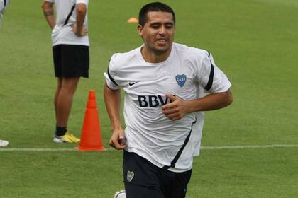 En las gateras: Riquelme hizo entrenamientos especiales y se puso a punto