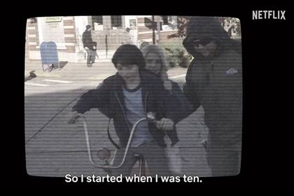 En las imágenes se puede observar el retorno de personajes muy queridos como Steve, Robin y Erika