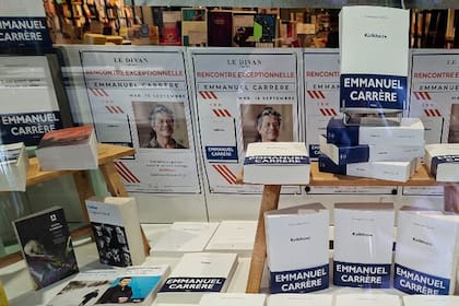 En las librerías de París, "Kolkhoze" se presenta como un reencuentro excepcional con un autor que está en la cima de su talento