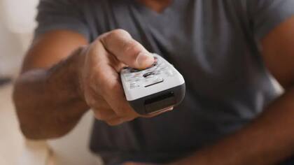 En las navidades de 2022, tras ver un programa de TV sobre el secuestro de un niño ocurrido cuando él nació, Hunter decidió iniciar la labor de hallar a su madre