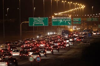 Por un piquete en el kilómetro 46, la Ruta 2 colapsada más de tres horas