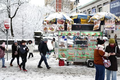 En las Rocosas del norte, estados como Montana e Idaho registrarán vientos fuertes y nevadas ligeras