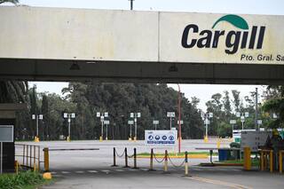 Los gremios aceiteros amenazan con reanudar medidas de fuerza que afectarían la agroexportación