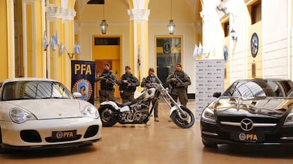 En las últimas horas, detectives policiales hicieron 30 allanamientos