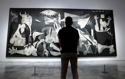 En las últimas semanas, el gobierno vasco realizó una nueva petición para que el Guernica de Picasso viaje de Madrid a Bilbao