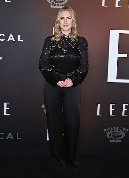En Lee, Winslet encarna a la fotógrafa estadounidense Lee Miller, desde sus épocas de modelo hasta convertirse en corresponsal de guerra de la revista Vogue durante la Segunda Guerra Mundial